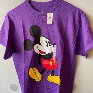 ✨NWT Disney Mickey Mouse Graphic Tee Shirt✨